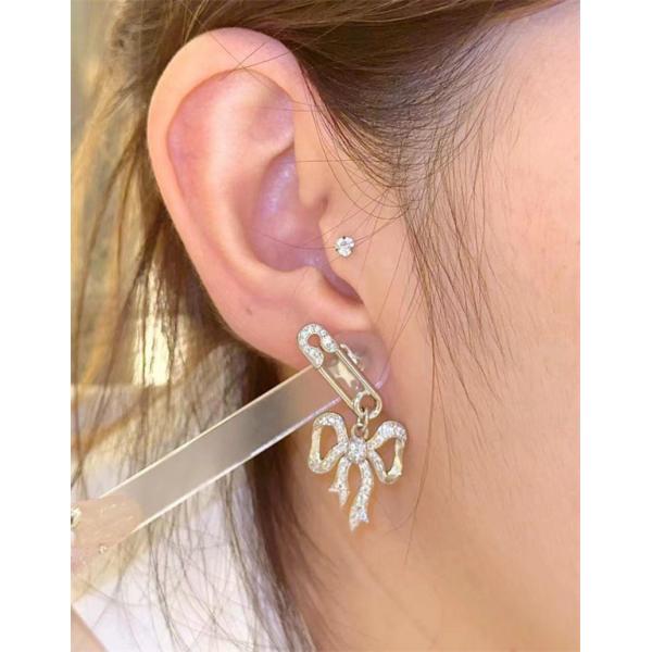 ☆ヴィヴィアン ウエストウッドピアスコピー2026新作 VIVIENNE WESTWOOD❤プレゼント最適アクセサリー