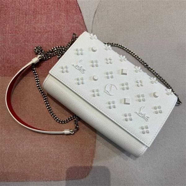 クリスチャンルブタン Christian Louboutin 激安 ホワイト スタッズ チェーンバッグ ミニショルダー クラッチ 2WAY レザー