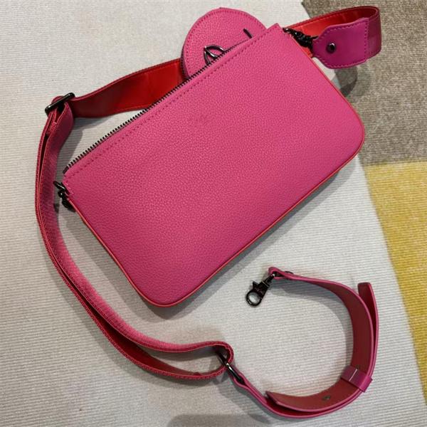 クリスチャンルブタン Christian Louboutin 激安 ピンク レザー スリム ショルダーバッグ チェーン付き ミニポーチ