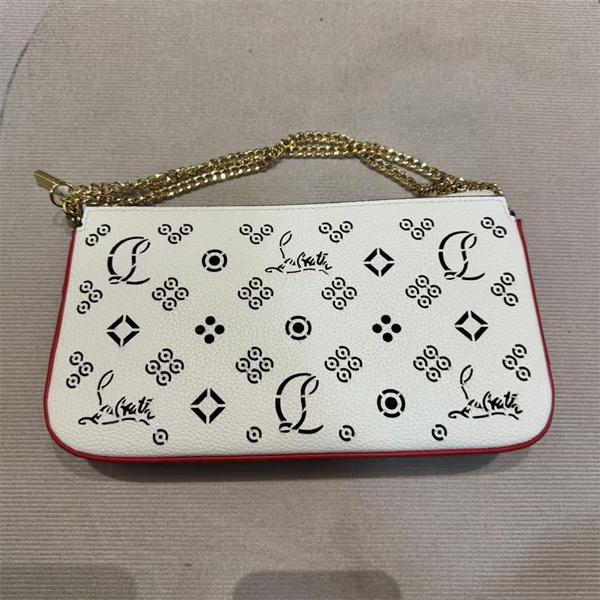 クリスチャンルブタン Christian Louboutin 激安 ホワイト 総柄ロゴ レザー チェーンショルダーポーチ スリム横長バッグ