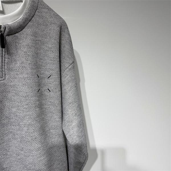 人気No1❤マルタン・マルジェラコピースポーツウェア風 半ジップパーカープルオーバータイプMartin Margiela限定発売！