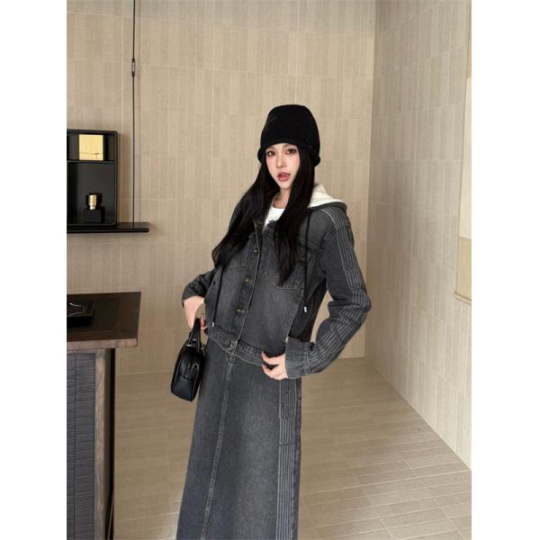 美品 ☆DIORディオールセットアップコピー２点セット2026トレンドファッション性抜群「1点から購入希望の方は、お問い合わせください。」