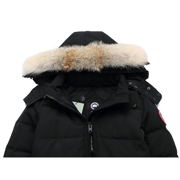 新作 Canada Goose カナダグース コピー ダウンジャケット ブラック 即完売 人気モデル