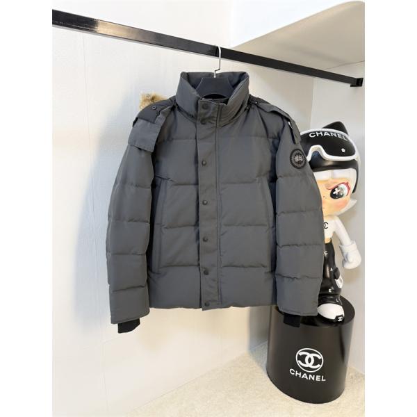 Canada Goose カナダグース コピー ダウンジャケット グレー 入手困難 人気モデル 防寒アウター