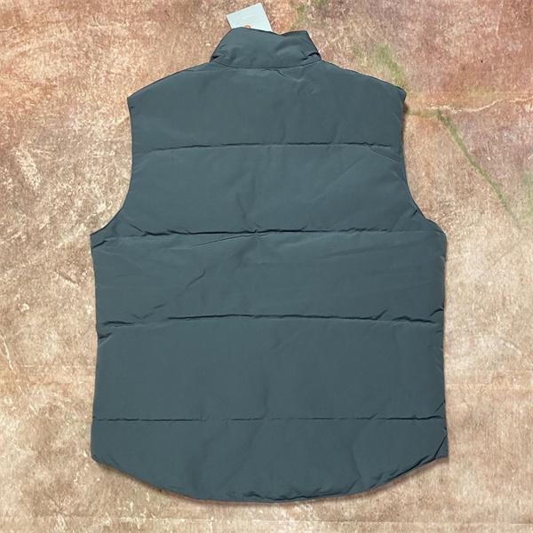 冬新登場 Canada Goose カナダグース 偽物 ダウンジャケット ネイビー 本格派 伝統 