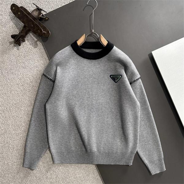 ダウンベスト グレー 限定 快適 着心地抜群 PRADA プラダ スーパーコピー