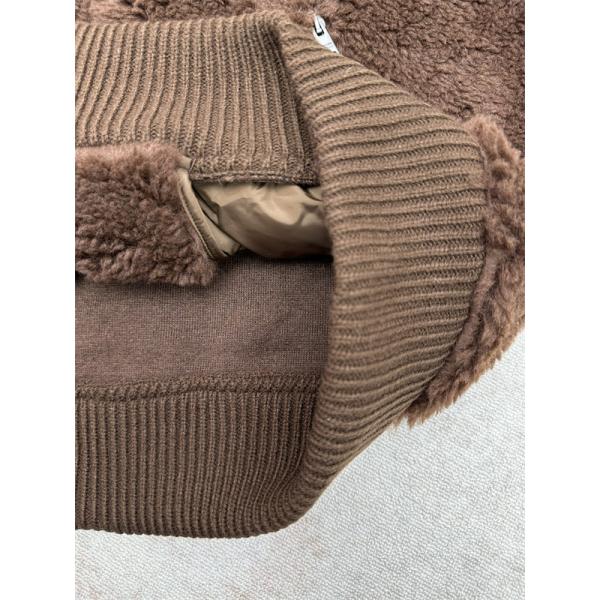 ダウンベスト ブラック ガーリー 可愛い キュート PRADA プラダ コピー