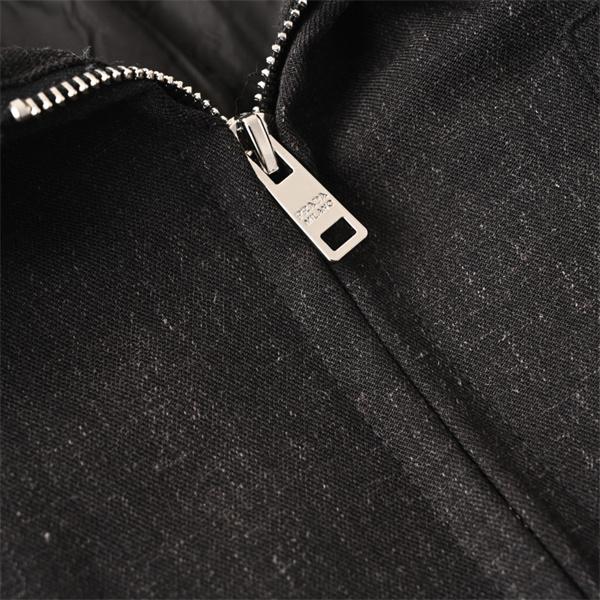  中綿ジャケット ブラック 便利 実用性抜群 おすすめ PRADA プラダ コピー