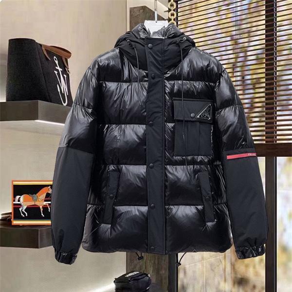 PRADA プラダ コピー フード付きダウンコート ブラック 限定 高級 注目