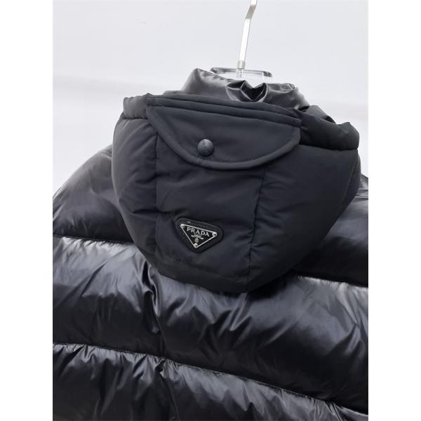 PRADA プラダ コピー フード付きダウンコート ブラック 限定 高級 注目