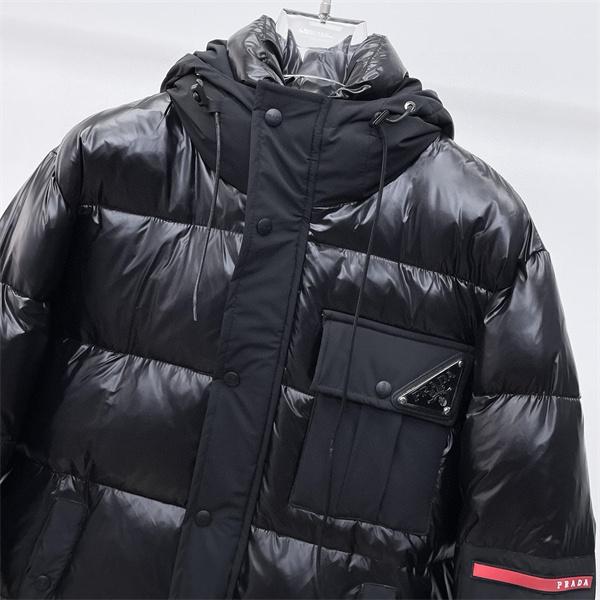 PRADA プラダ コピー フード付きダウンコート ブラック 限定 高級 注目