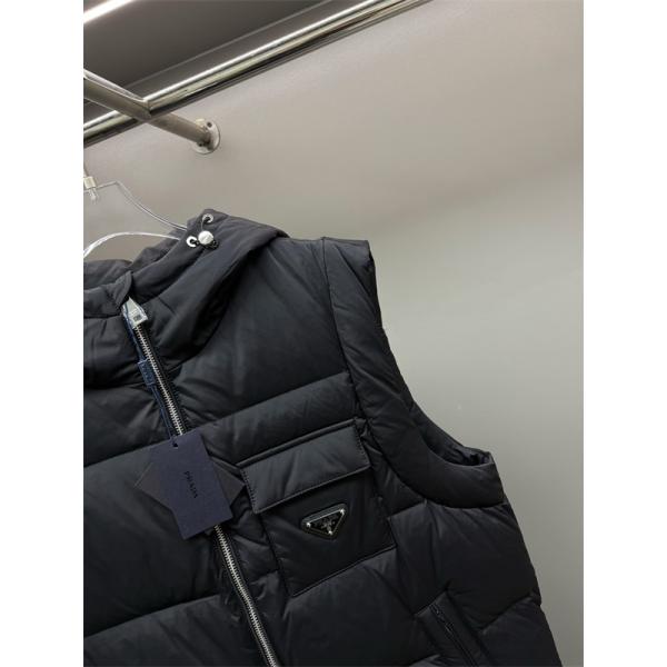 2026新着 PRADA プラダ コピー ダウンベスト ブラック 注目 実用性抜群