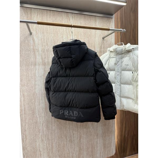 フード付きダウンジャケット ホワイト 新作 高級 快適 PRADA プラダ コピー