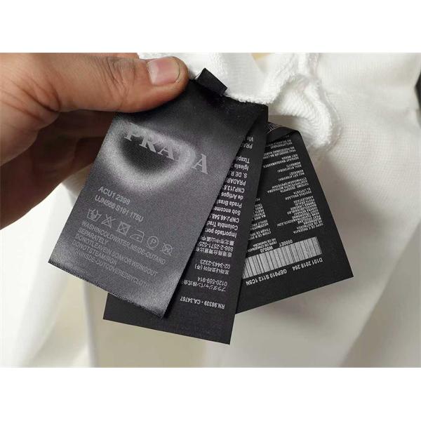 2026年 新着 PRADA プラダ コピー パーカー ブラック 人气 多機能