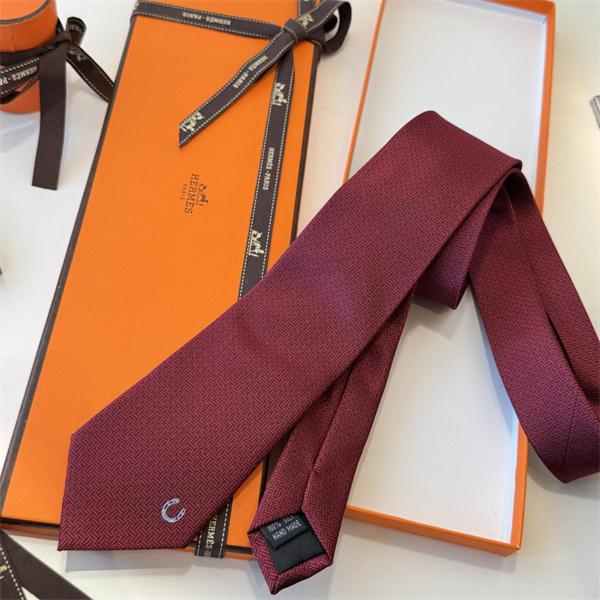 エルメスHermes激安メンズ向け新作シルクネクタイ上質斜纹真丝低调デザイン大人コーデ法国職人手仕上げ
