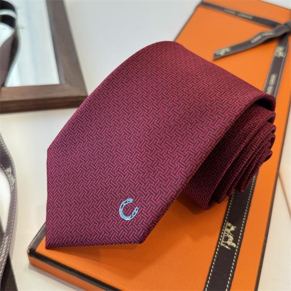 エルメスHermes激安メンズ向け新作シルクネクタイ上質斜纹真丝低调デザイン大人コーデ法国職人手仕上げ