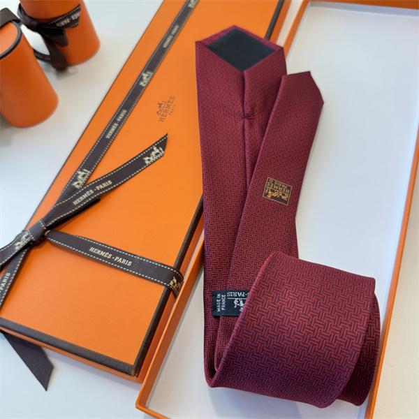 エルメスHermes激安メンズ向け新作シルクネクタイ上質斜纹真丝低调デザイン大人コーデ法国職人手仕上げ