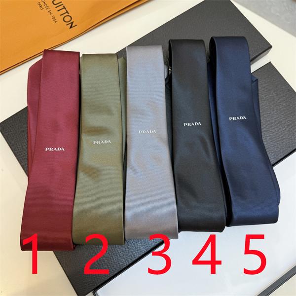 プラダPrada激安メンズ新作ロゴネクタイ同色ジャカード仕立て上質シルク中性デザインビジネスフォーマル対応