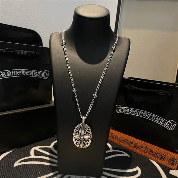 CHROME HEARTS クロムハーツ コピー ネックレス 彫刻美際立つ 話題沸騰 モダンスタイル