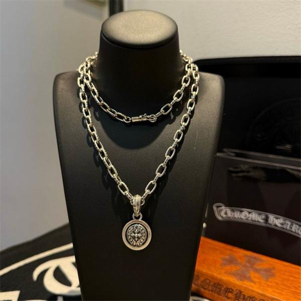 CHROME HEARTS クロムハーツ スーパーコピー 2026年新着 高級 クロスチャーム 話題 モード系