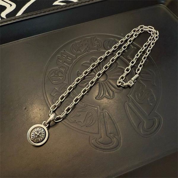 CHROME HEARTS クロムハーツ スーパーコピー 2026年新着 高級 クロスチャーム 話題 モード系