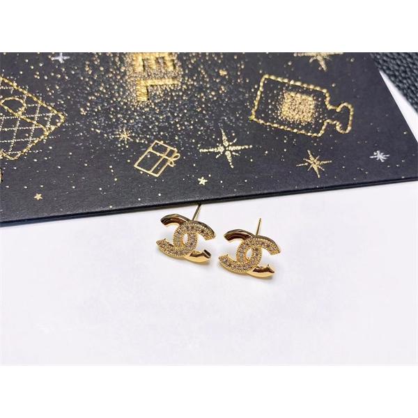 2色☆シャネルピアスコピー2026トレンド最新アクセサリー人気