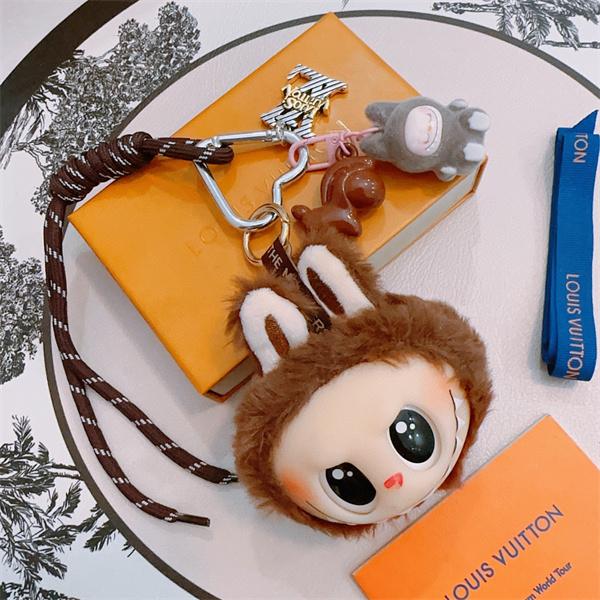 2025-26最新入荷 Labubu x LVコラボルイ ヴィトンキーホルダー ブランド コピー 激安(日本最大級)
