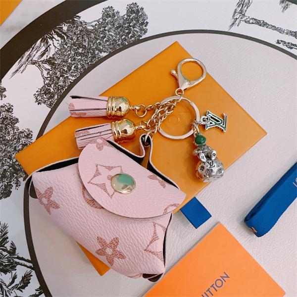 注目度抜群　ルイ・ヴィトン　キーホルダーコピー　華やかなデザイン LOUIS VUITTON_ブランド コピー 激安(日本最大級)