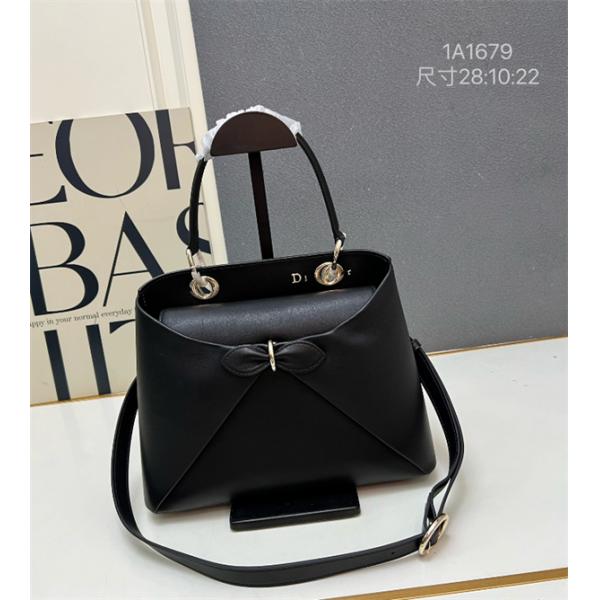 2025-26最新☆☆ブラックディオールハンドバッグ コピー...