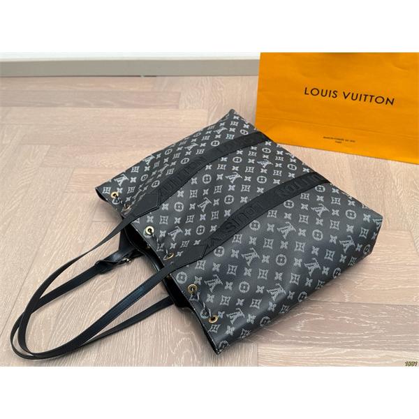 個性的なデザ 2025-26 ルイ ヴィトントートバッグコピー LOUIS VUITTON  激安(日本最大級)