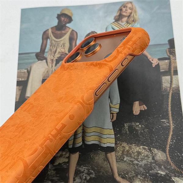 ディオールiPhoneケースコピー DIOR 2025-26秋冬におしゃれな着こなし 激安(日本最大級)