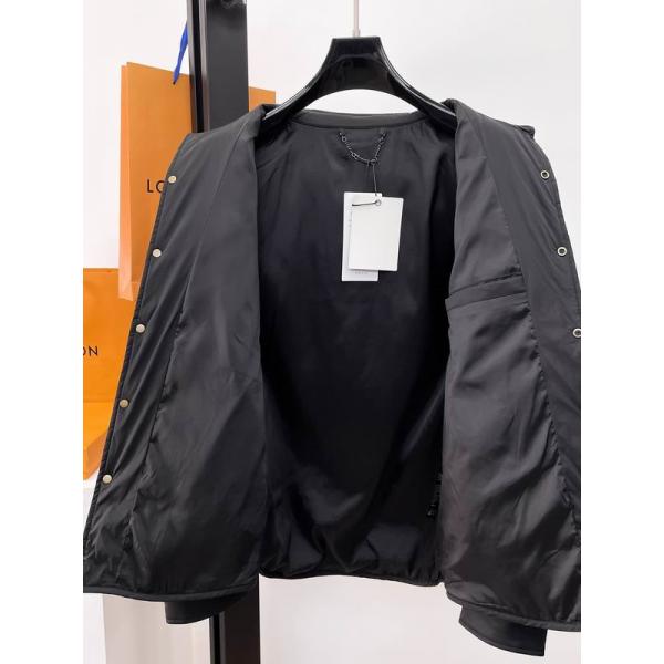 豊富なサイズ 2025ヴェルサーチ ジャケットコピー 激安(日本最大級)VERSACE