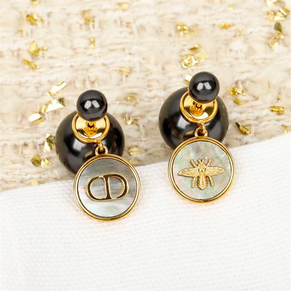 ディオールピアスコピー 2026秋冬の必需品 DIOR ナチュラルコーデに使いやすい 激安(日本最大級)