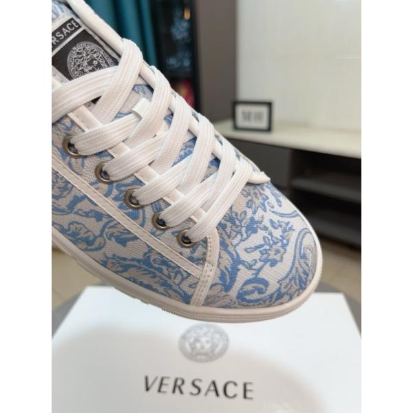 さりげないデザイン ヴェルサーチスニーカーコピー2025最新作 VERSACE 可愛いすぎる  質が良い__ブランド コピー 激安(日本最大級)