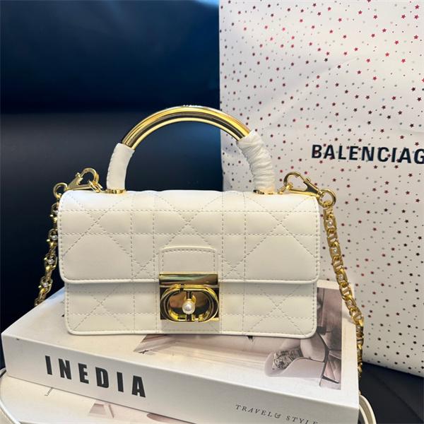 ファッションの最先端コレクション！ DIOR Ange 　ディオールハンドバッグ コピー レディース カジュアル