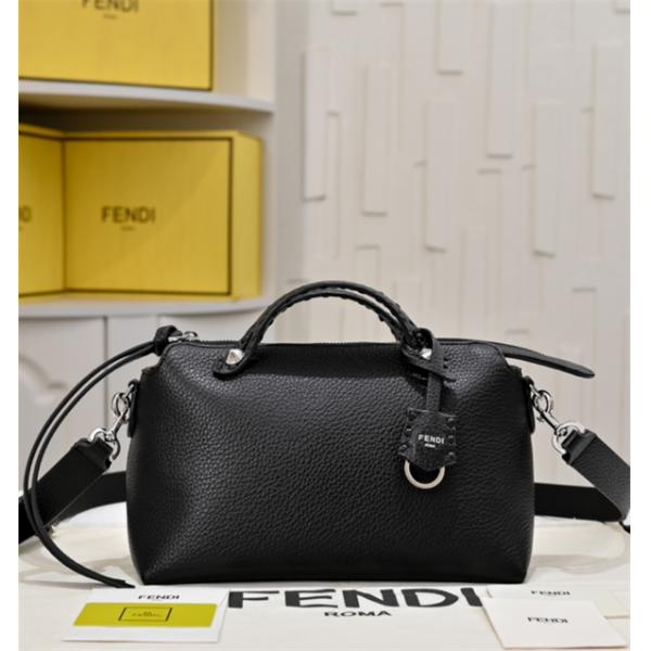 好評価フェンディ ハンドバッグコピー　限定品 FENDI  激安(日本最大級)