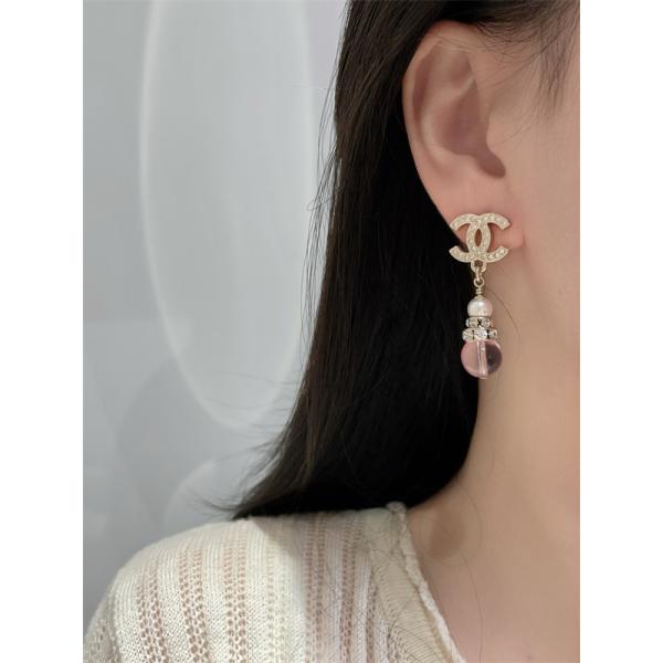 モードな雰囲気  ファッション度アップ  秋冬新作品シャネルピアスコピー 激安(日本最大級)