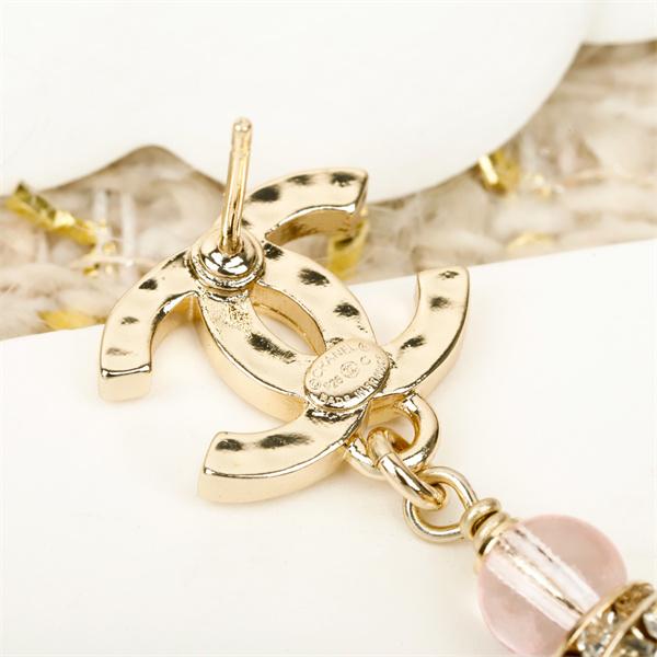 モードな雰囲気  ファッション度アップ  秋冬新作品シャネルピアスコピー 激安(日本最大級)