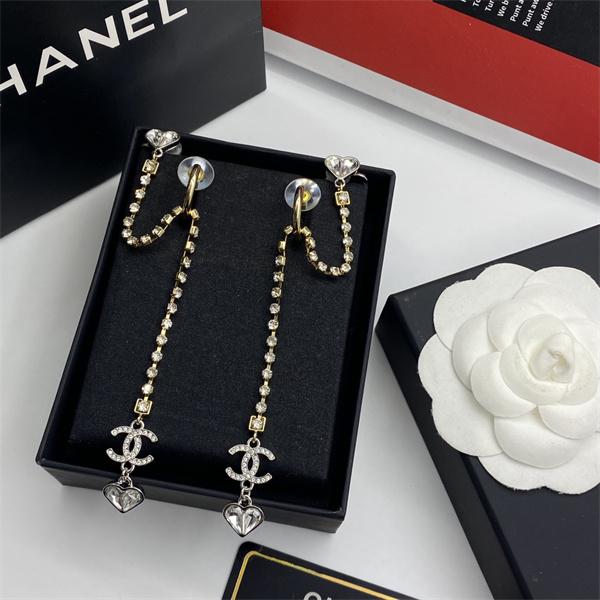 冬で可愛くて楽チンな人気アイテム シャネルピアスコピー 激安(日本最大級)