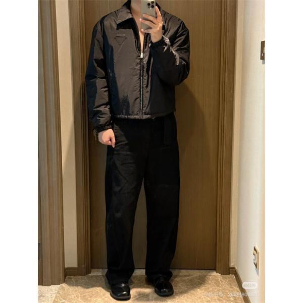 プラダ綿入りジャケットコピー2025-2026秋冬トレンドファッション通販ショッピング