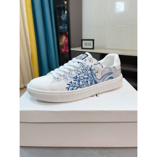 2025人気 VERSACE ヴェルサーチ カジュアルシューズ コピーこれからの季節大活躍_ 激安(日本最大級)