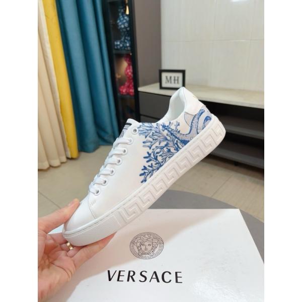 2025人気 VERSACE ヴェルサーチ カジュアルシューズ コピーこれからの季節大活躍_ 激安(日本最大級)