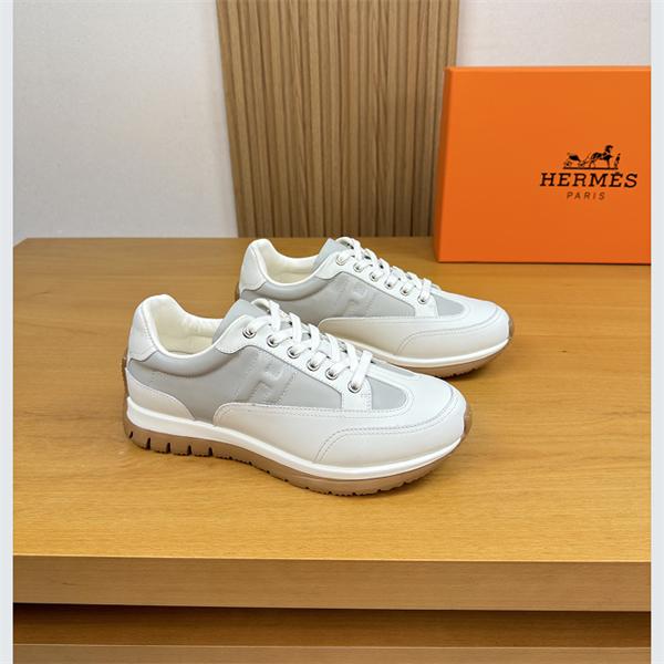 秋冬ファッションを明るくなる エルメススニーカーコピー  HERMES 普段使いもオフィスもOK_ 激安(日本最大級)