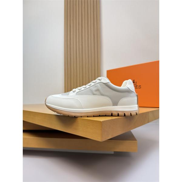 秋冬ファッションを明るくなる エルメススニーカーコピー  HERMES 普段使いもオフィスもOK_ 激安(日本最大級)