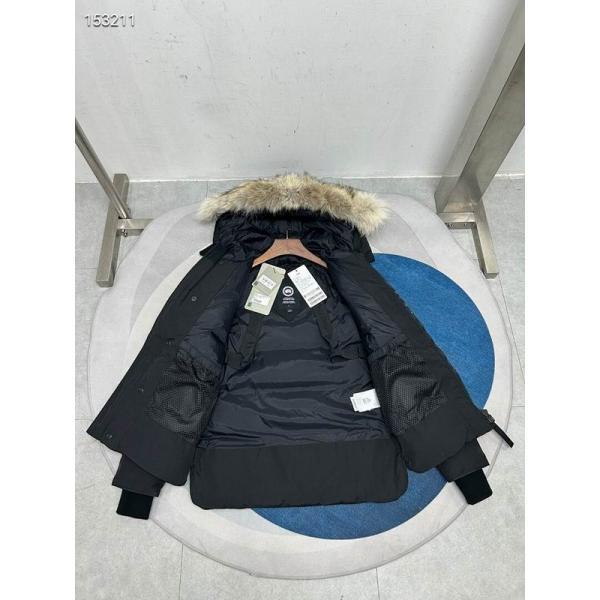 綺麗に決まるフォルム カナダグース CANADA GOOSE ダウンジャケット 2色可選 防寒具としての機能もバッチリ