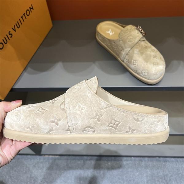 大人のため上品 ルイ ヴィトンサンダルコピー LOUIS VUITTON 2025-2026春夏コレクションに見る 新作 激安(日本最大級)