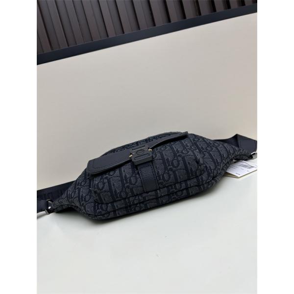 春夏の着こなしにぴったり ディオール ウェストバッグコピー DIOR  激安(日本最大級)