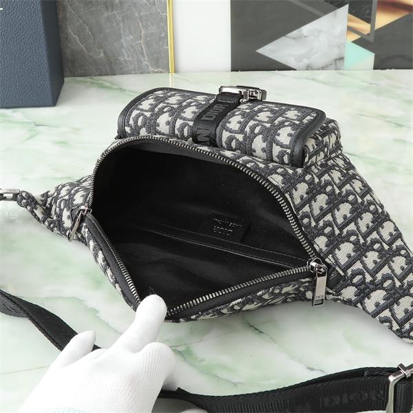 トレンドコーデを格上げ ディオール ウェストバッグコピーDIOR  激安(日本最大級)1EIBO071YKY_H27E