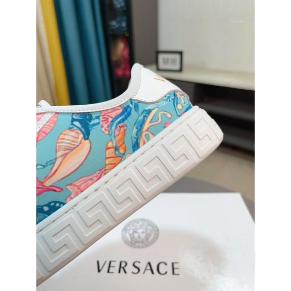 お色味たくさん 大人で素敵 2色可選 ヴェルサーチスニーカーコピーVERSACE ブランド コピー 激安(日本最大級)