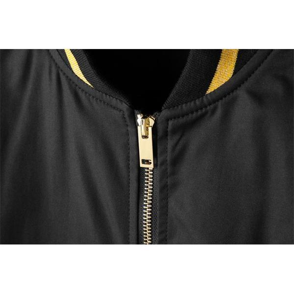 プレゼントでピッタリ 2025ヴェルサーチジャケットコピー VERSACE